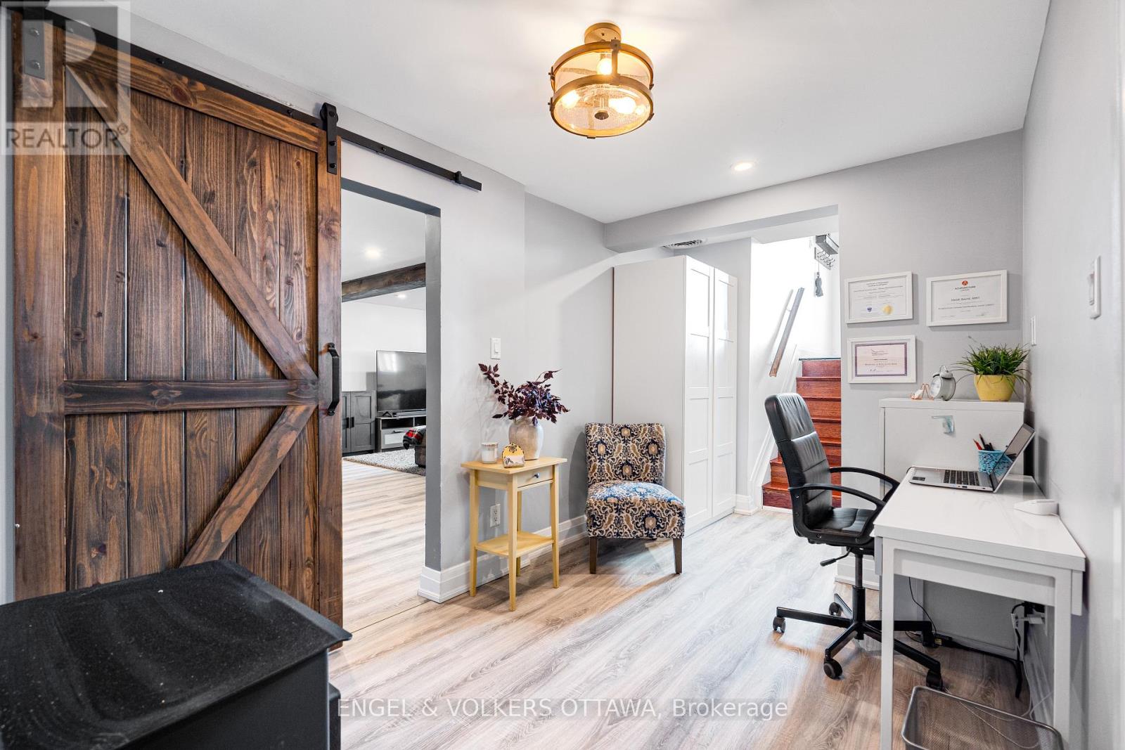 2437 Henri Menard Court, Clarence-Rockland, Ontario  K0A 2A0 - Photo 35 - X12869620