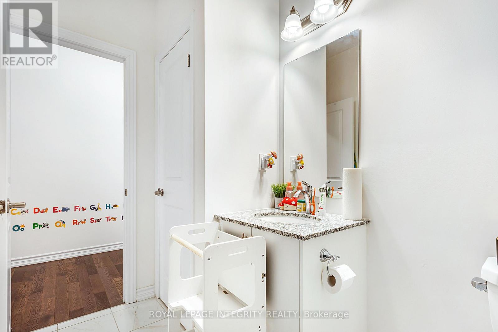 194 Adley Drive, Brockville, Ontario  K6V 7J2 - Photo 8 - X12869690