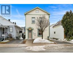 #1 - 33 PINHEY STREET, Ottawa, Ontario