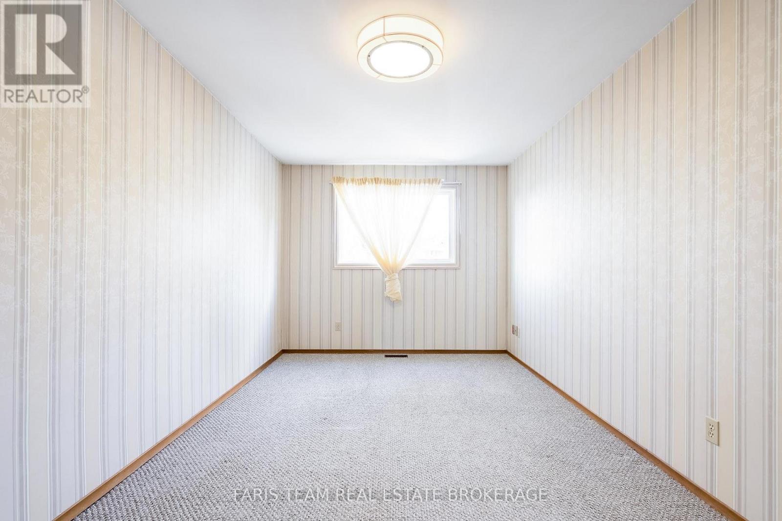 126 Nelson Street E, New Tecumseth, Ontario  L9R 1J5 - Photo 18 - N12869654