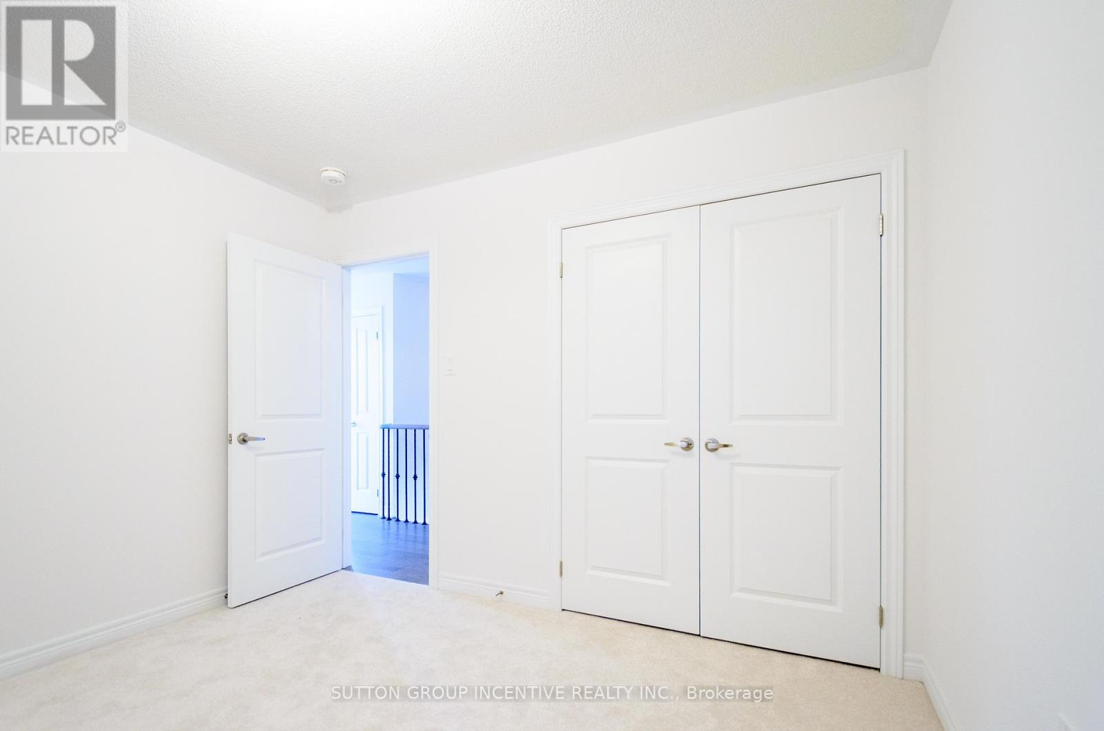 37 Baycroft Boulevard, Essa, Ontario  L3W 0M1 - Photo 17 - N12869656