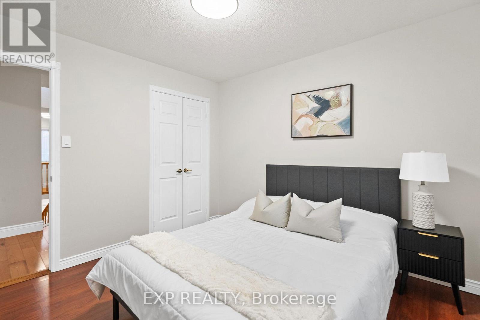 54 Holbrook Court, Markham, Ontario  L3R 7P8 - Photo 20 - N12869682