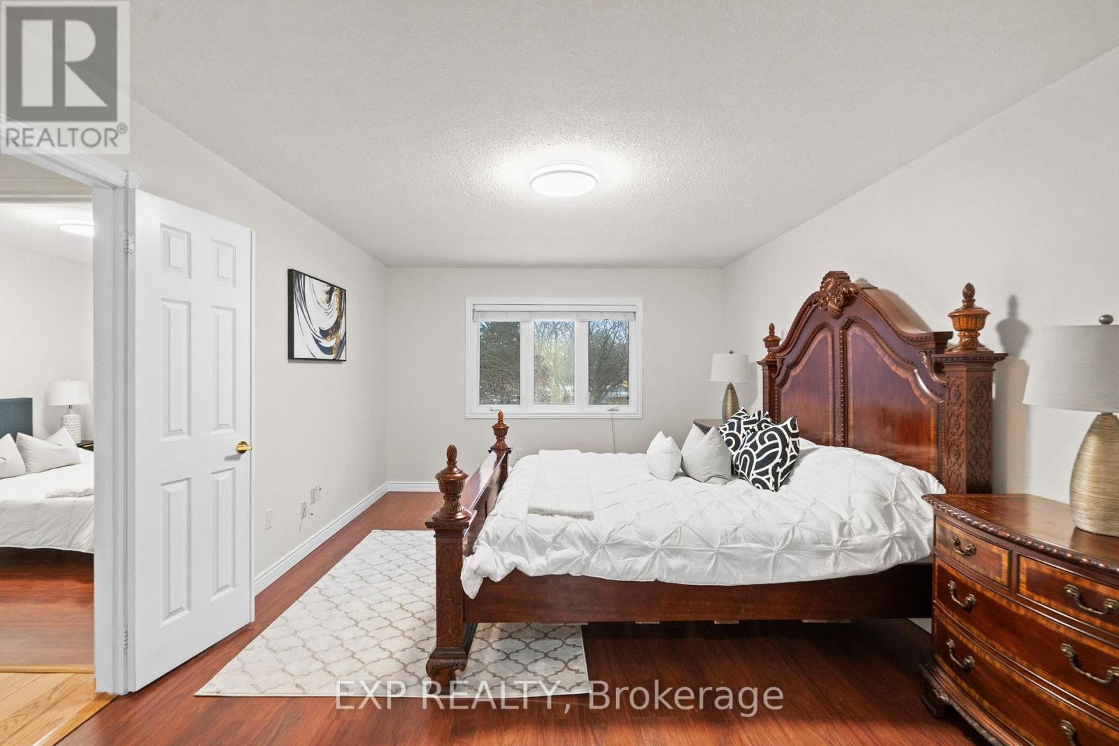 54 Holbrook Court, Markham, Ontario  L3R 7P8 - Photo 21 - N12869682