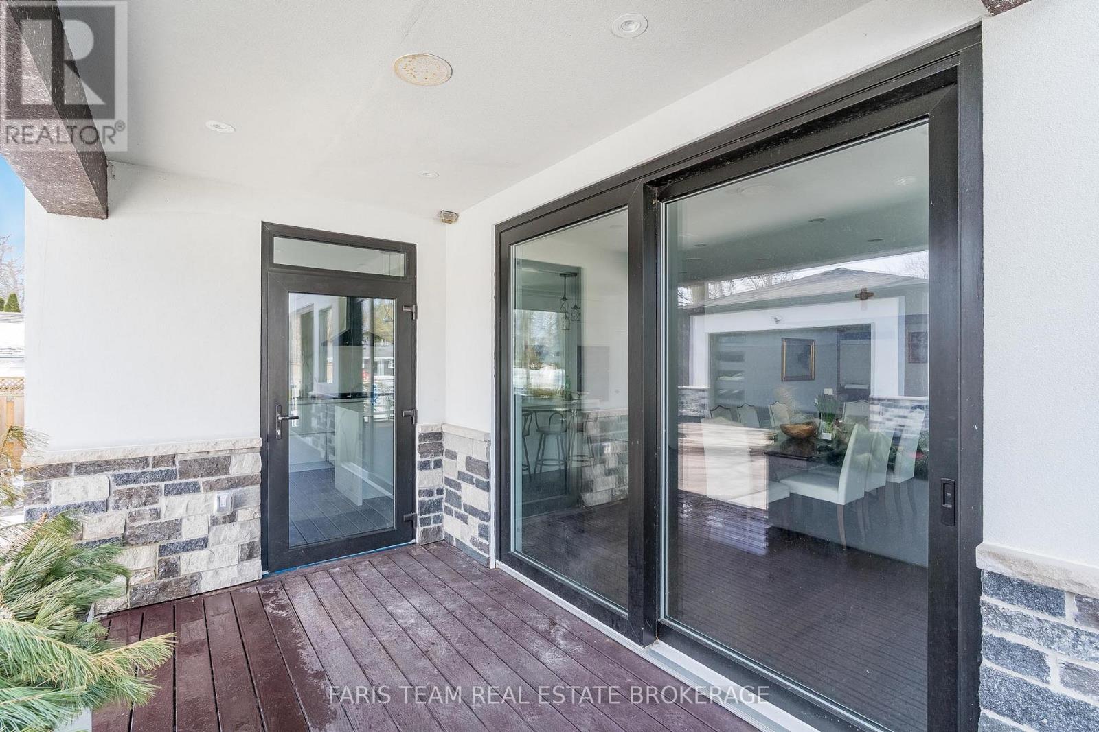 3951 Alberta Avenue, Innisfil, Ontario  L9S 2M1 - Photo 35 - N12869684