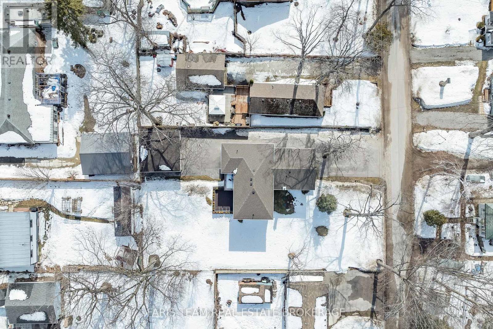 3951 Alberta Avenue, Innisfil, Ontario  L9S 2M1 - Photo 44 - N12869684