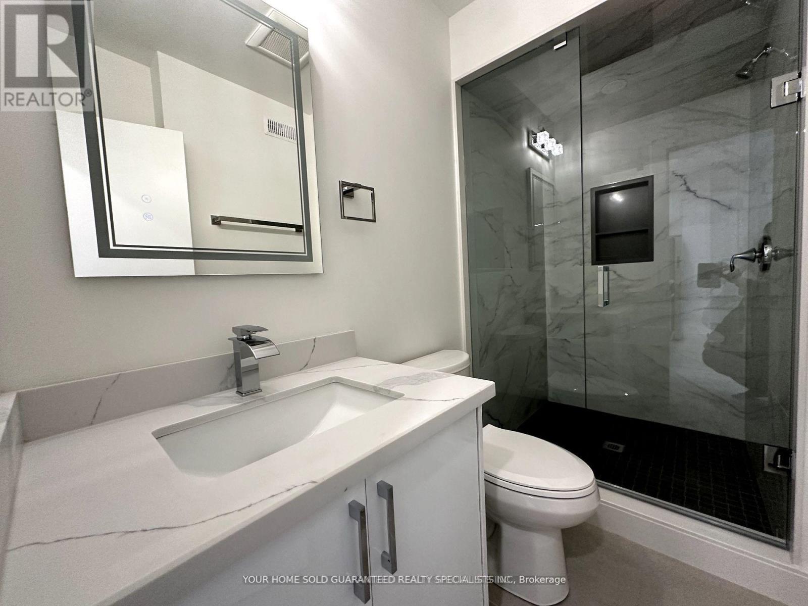 A - 41 Mosley Street, Aurora, Ontario  L4G 1G8 - Photo 5 - N12869694