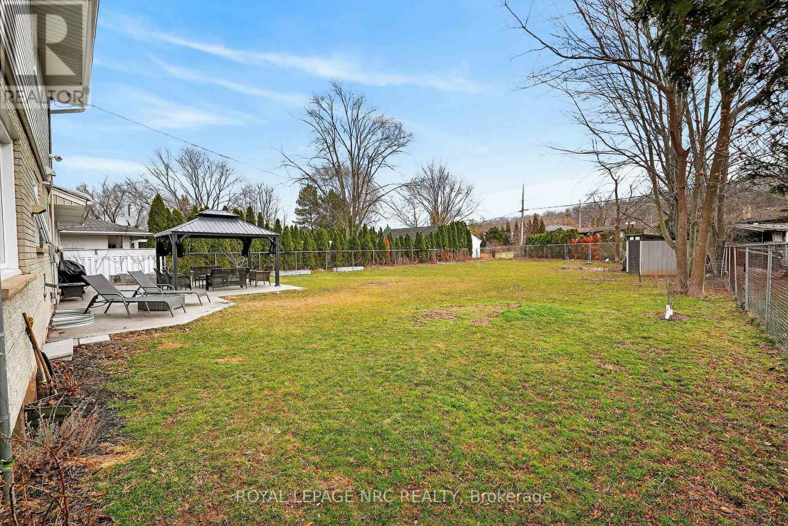 6 Erinbrook Crescent, St. Catharines, Ontario  L2T 1Y5 - Photo 38 - X12869604