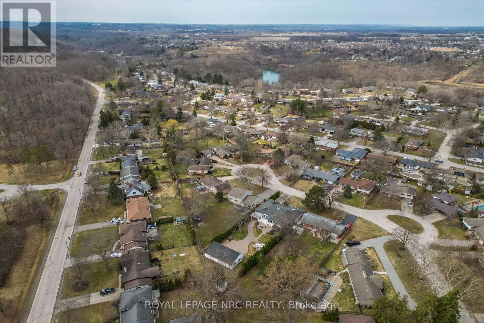 6 Erinbrook Crescent, St. Catharines, Ontario  L2T 1Y5 - Photo 45 - X12869604