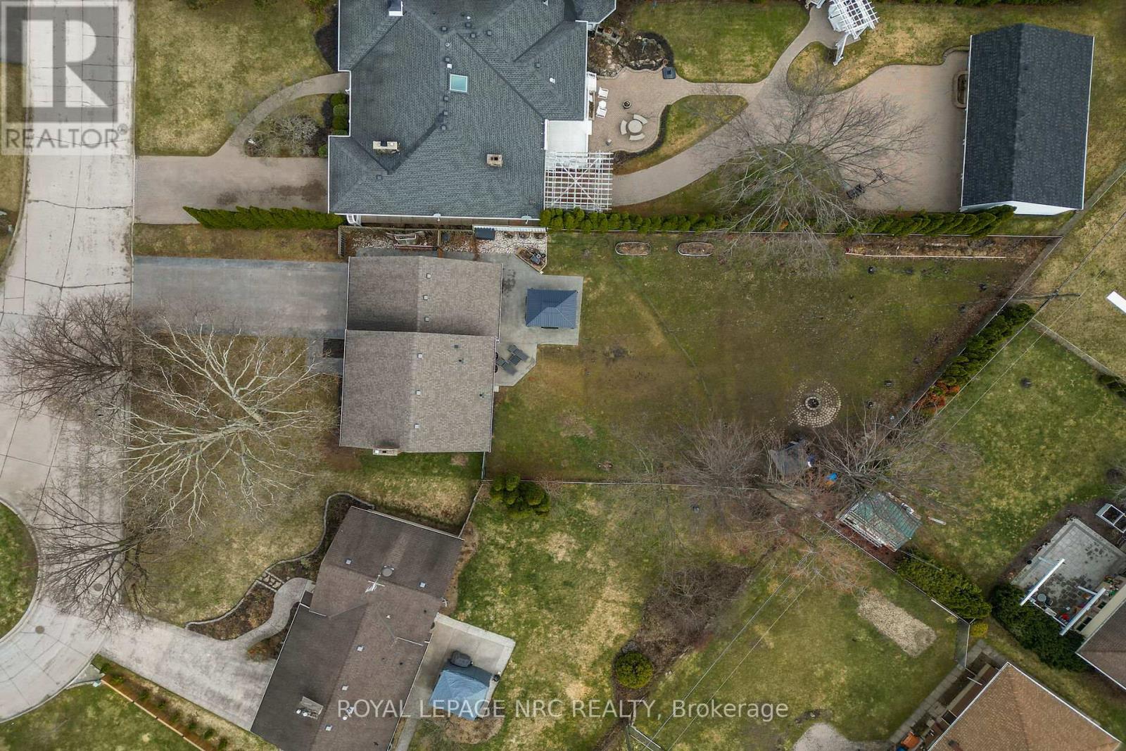 6 Erinbrook Crescent, St. Catharines, Ontario  L2T 1Y5 - Photo 48 - X12869604