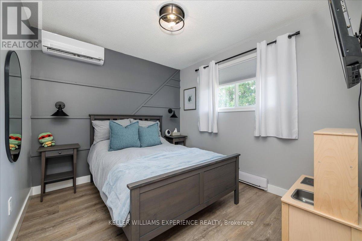 11 Murray Street, Orillia, Ontario  L3V 2L8 - Photo 16 - S12869584