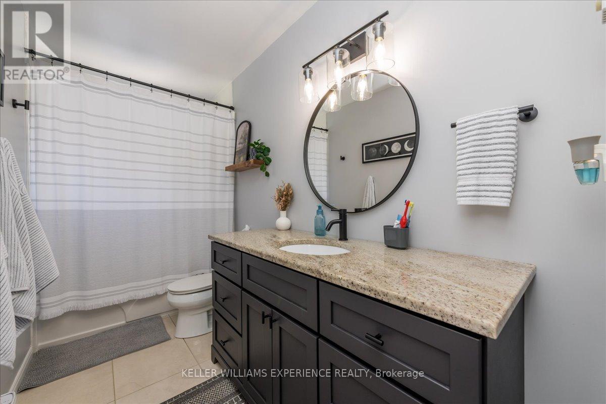 11 Murray Street, Orillia, Ontario  L3V 2L8 - Photo 17 - S12869584