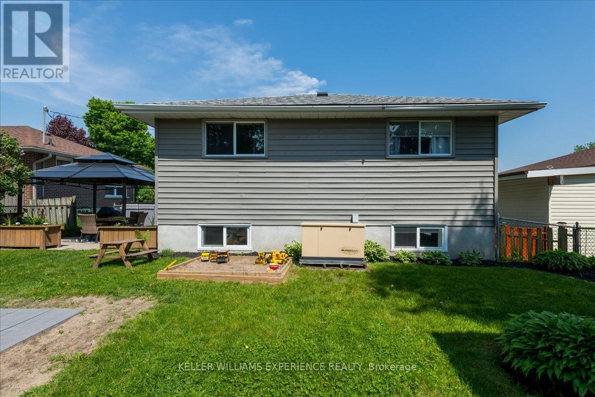 11 Murray Street, Orillia, Ontario  L3V 2L8 - Photo 31 - S12869584