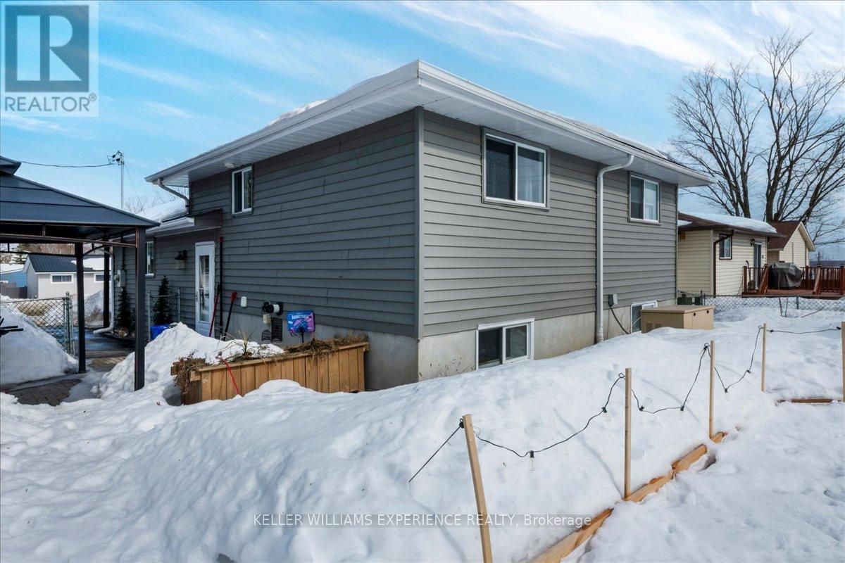 11 Murray Street, Orillia, Ontario  L3V 2L8 - Photo 38 - S12869584