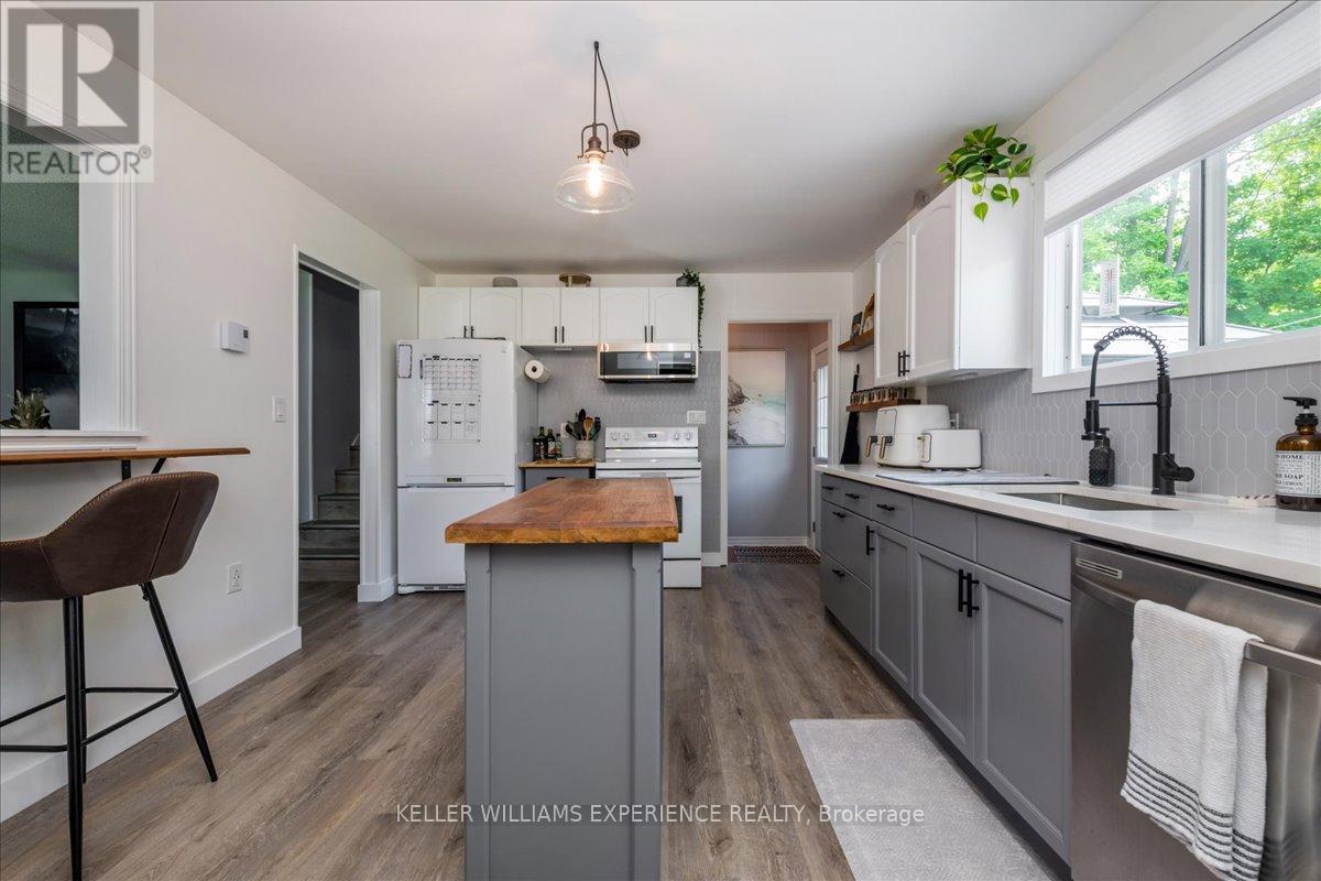 11 Murray Street, Orillia, Ontario  L3V 2L8 - Photo 9 - S12869584