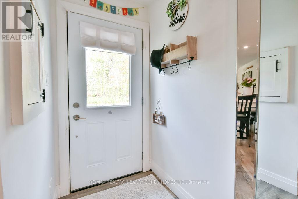 2695 Cumberland Road, Severn, Ontario  L0K 1G0 - Photo 3 - S12869628