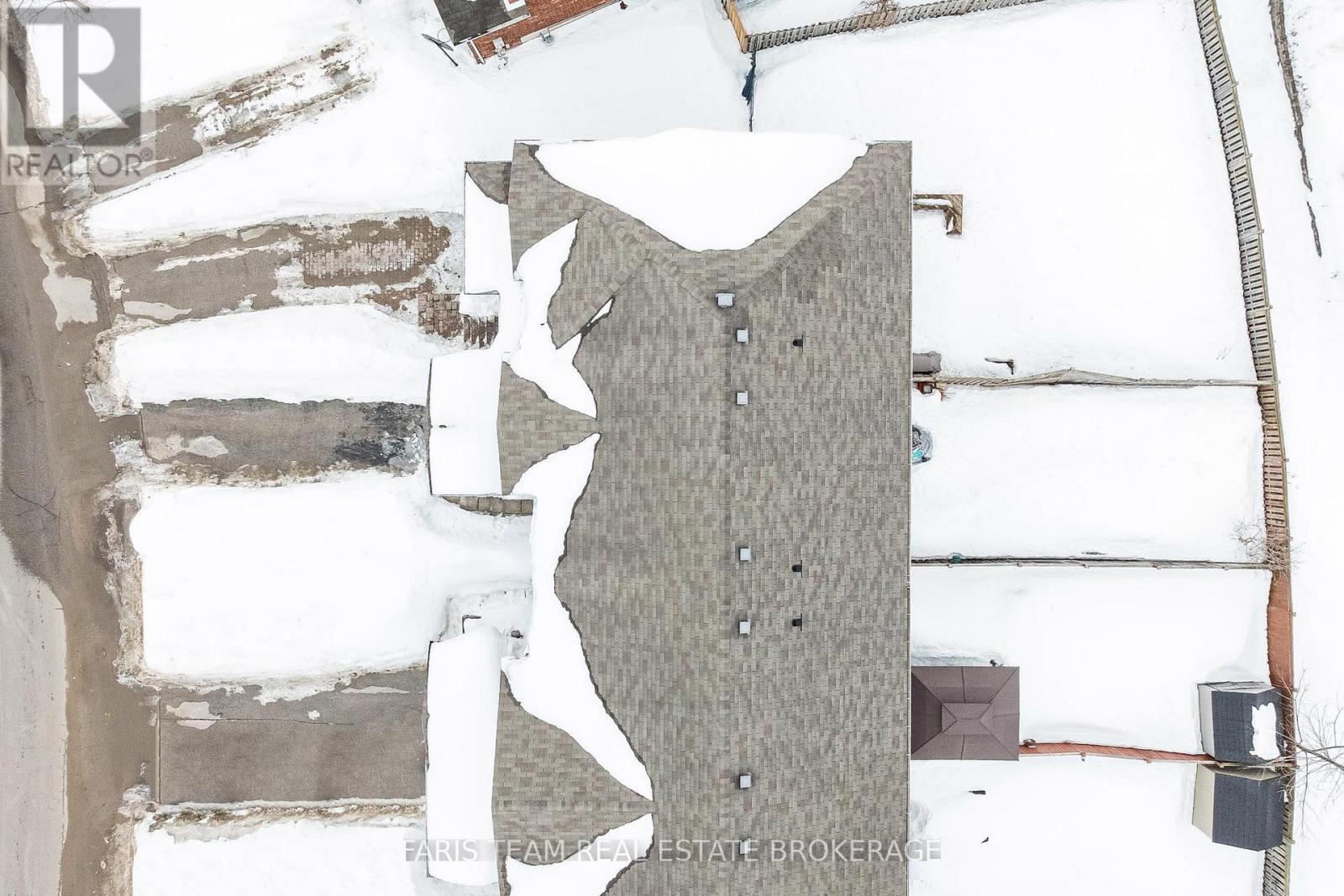 233 Stanley Street, Barrie, Ontario  L4M 6X9 - Photo 32 - S12869664