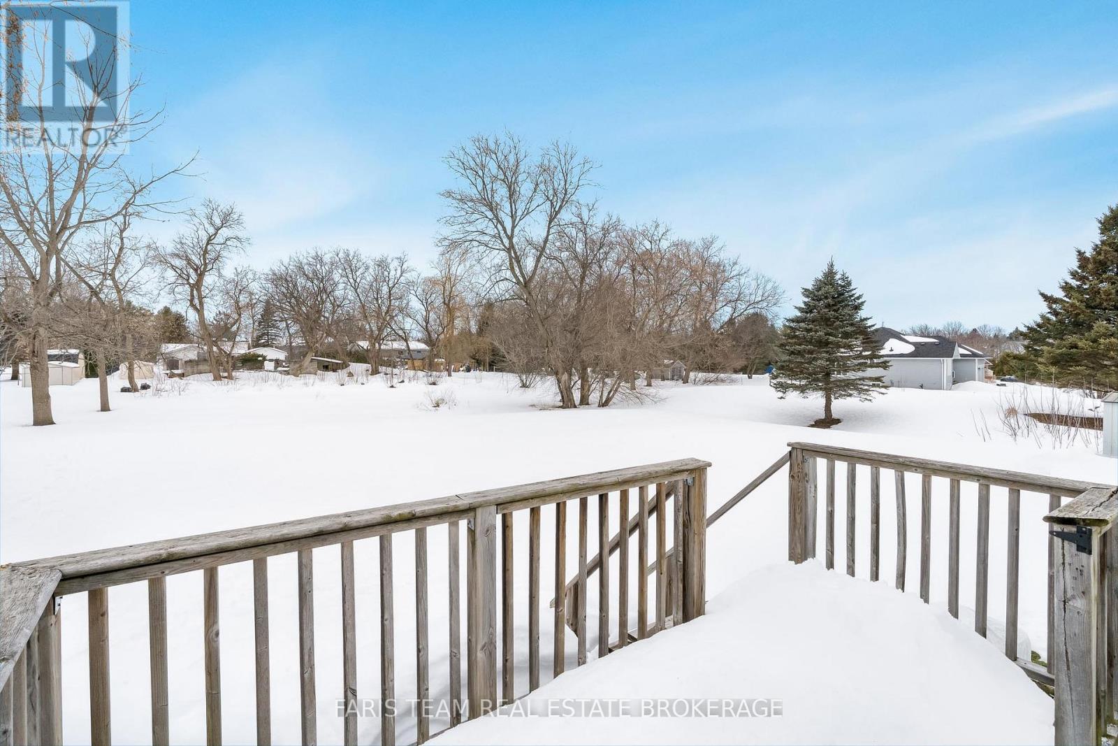 10 Surrey Lane, Clearview (New Lowell), Ontario  L0M 1N0 - Photo 33 - S12869712