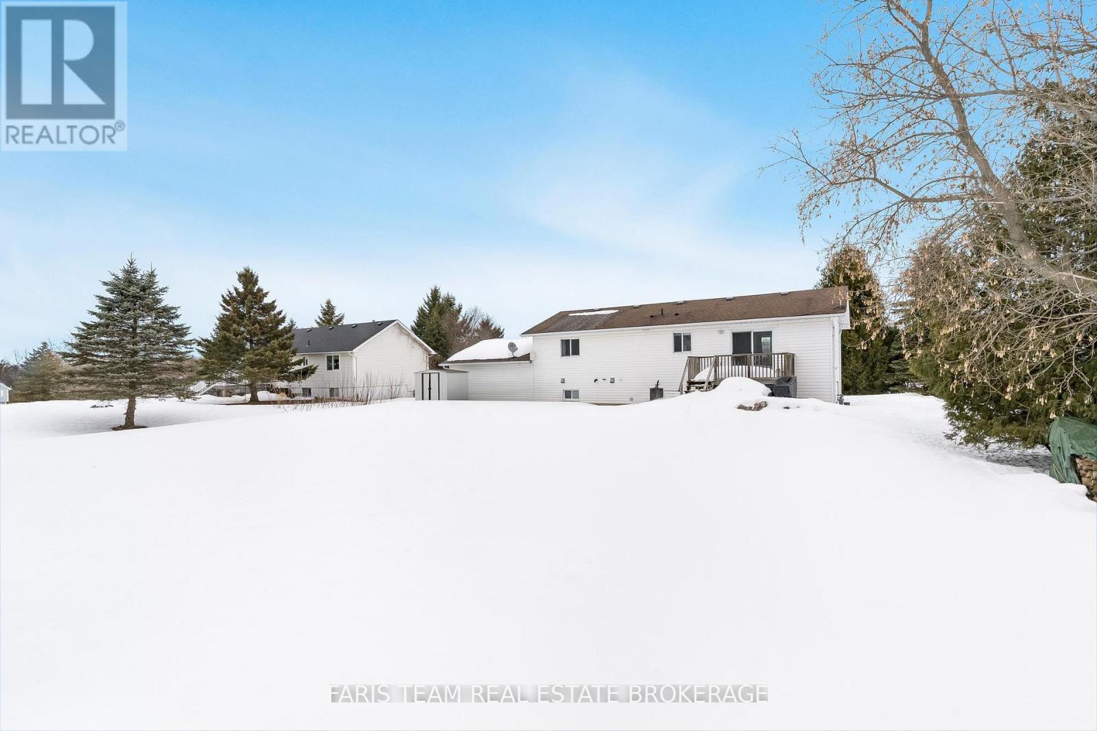 10 Surrey Lane, Clearview (New Lowell), Ontario  L0M 1N0 - Photo 36 - S12869712