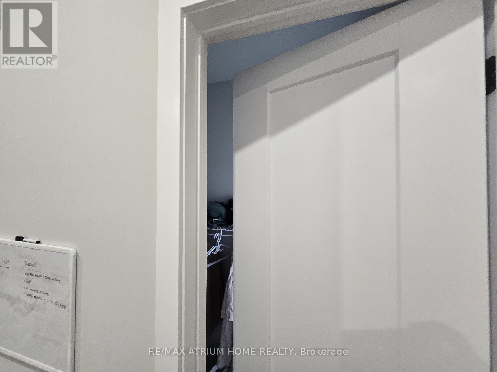 5 Norbury Crescent, Toronto, Ontario  M1P 0G3 - Photo 33 - E12860214