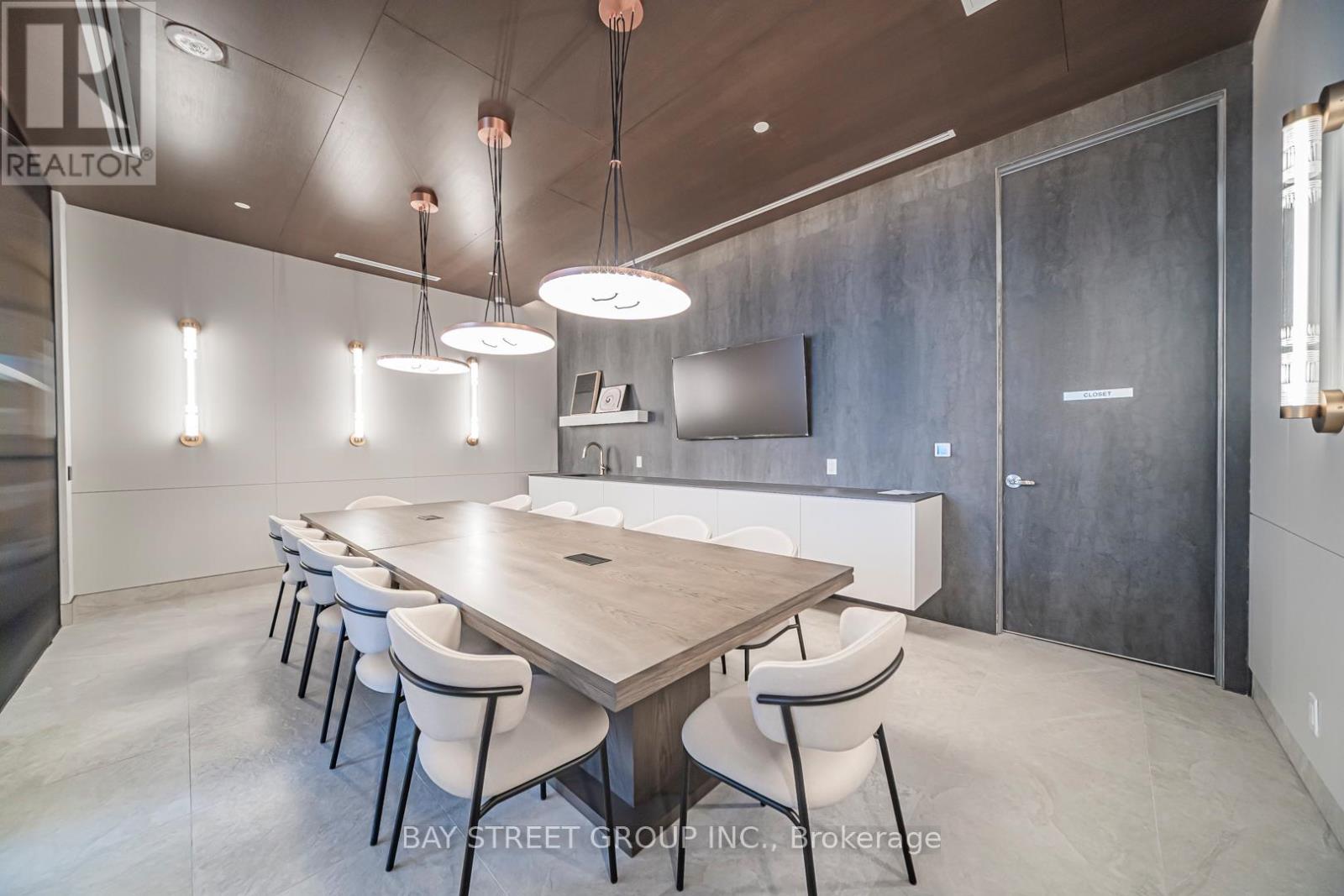 604 - 8888 Yonge Street, Richmond Hill, Ontario  L4C 5V6 - Photo 9 - N12857950