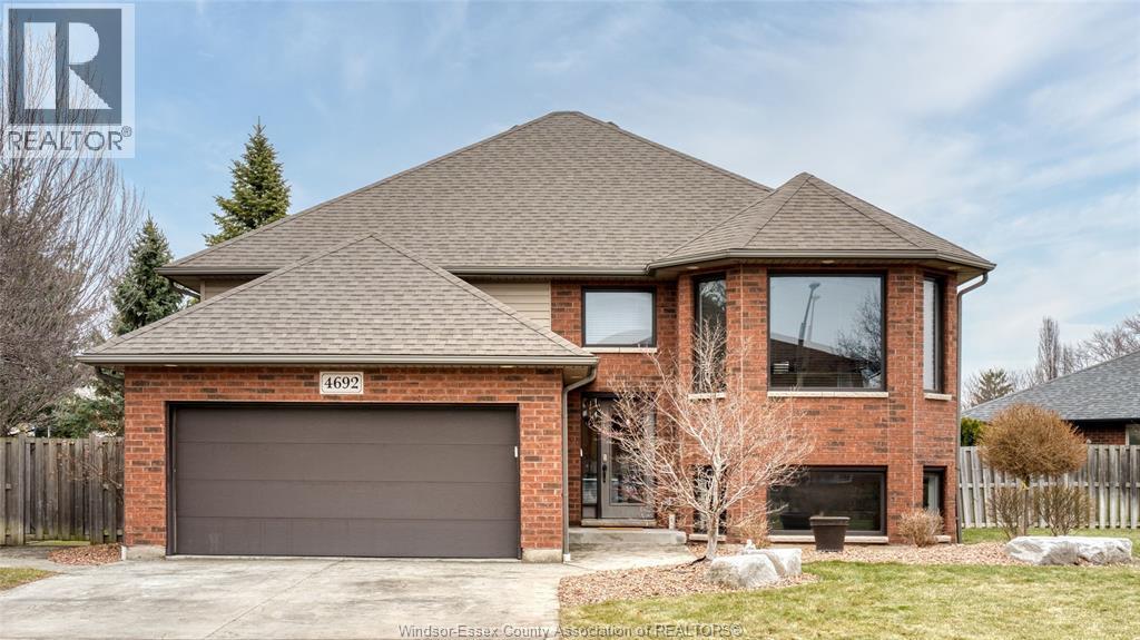 4692 SHADETREE CRESCENT, windsor, Ontario