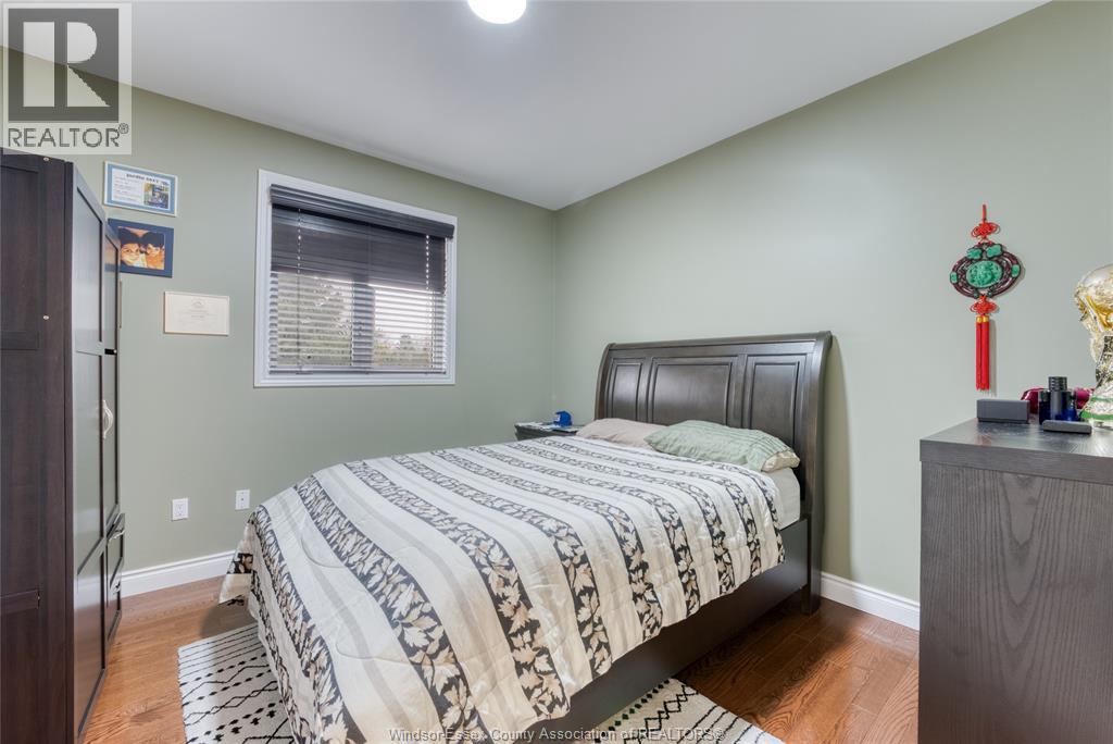 4692 Shadetree Crescent, Windsor, Ontario  N9G 2V1 - Photo 10 - 26005061