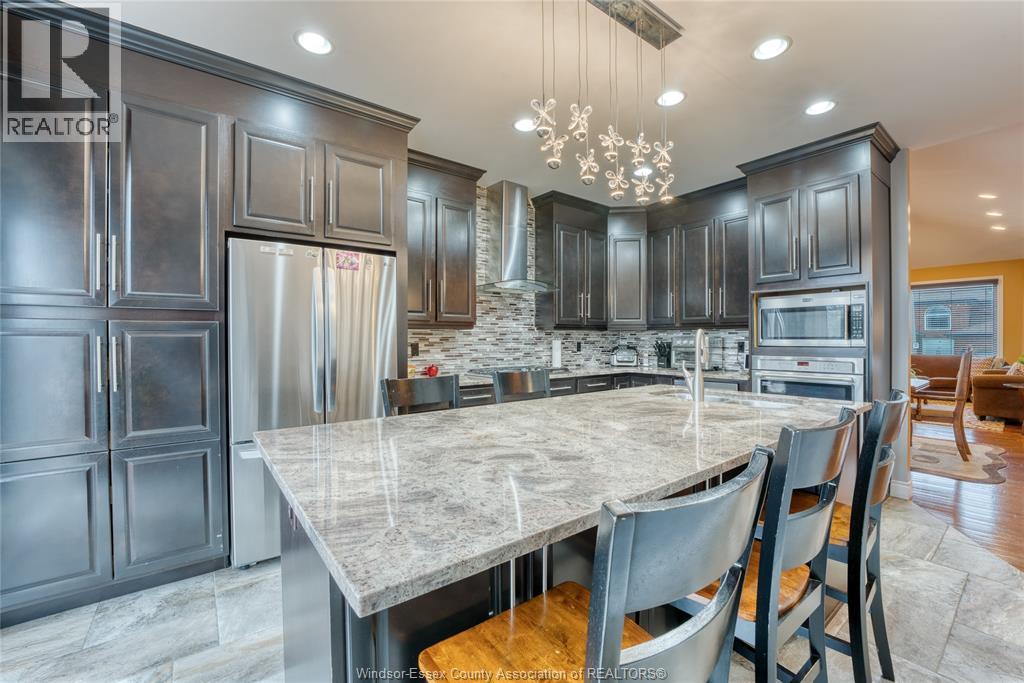 4692 Shadetree Crescent, Windsor, Ontario  N9G 2V1 - Photo 8 - 26005061