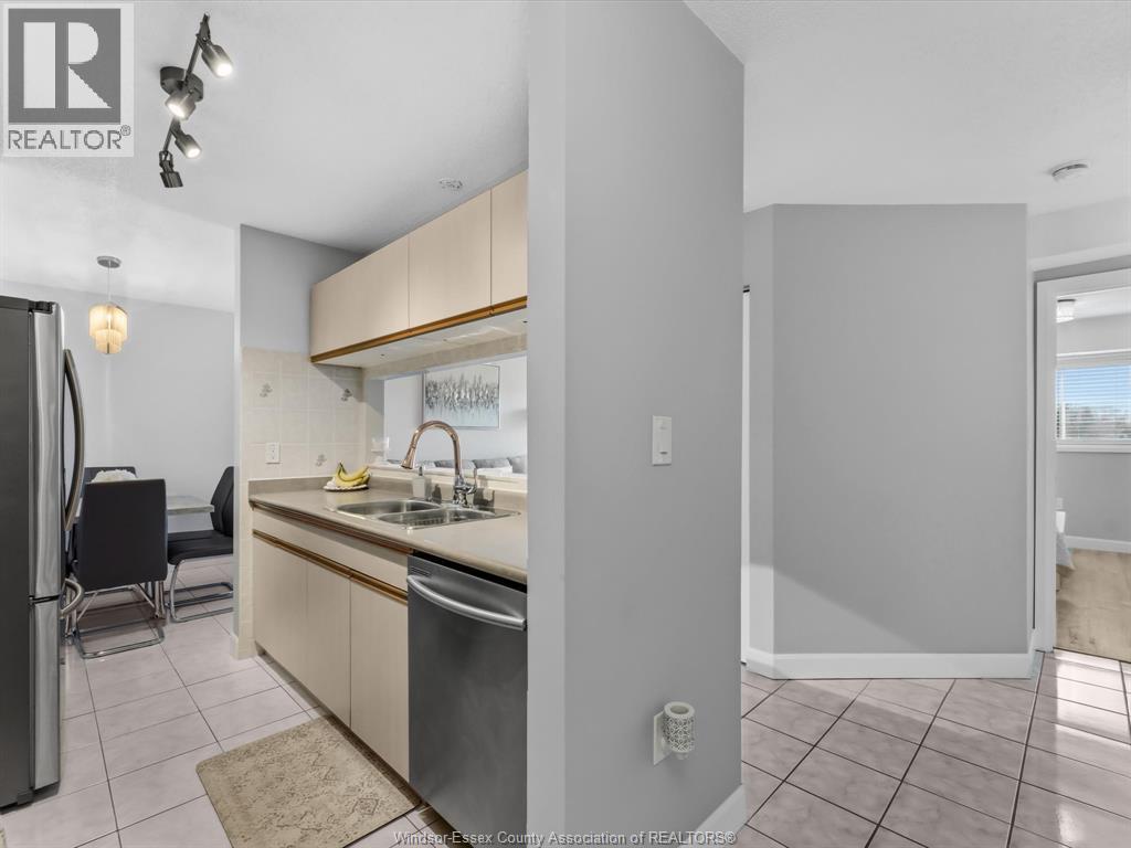 2922 Rivard Avenue Unit# 208, Windsor, Ontario  N8T 3N9 - Photo 3 - 26004877