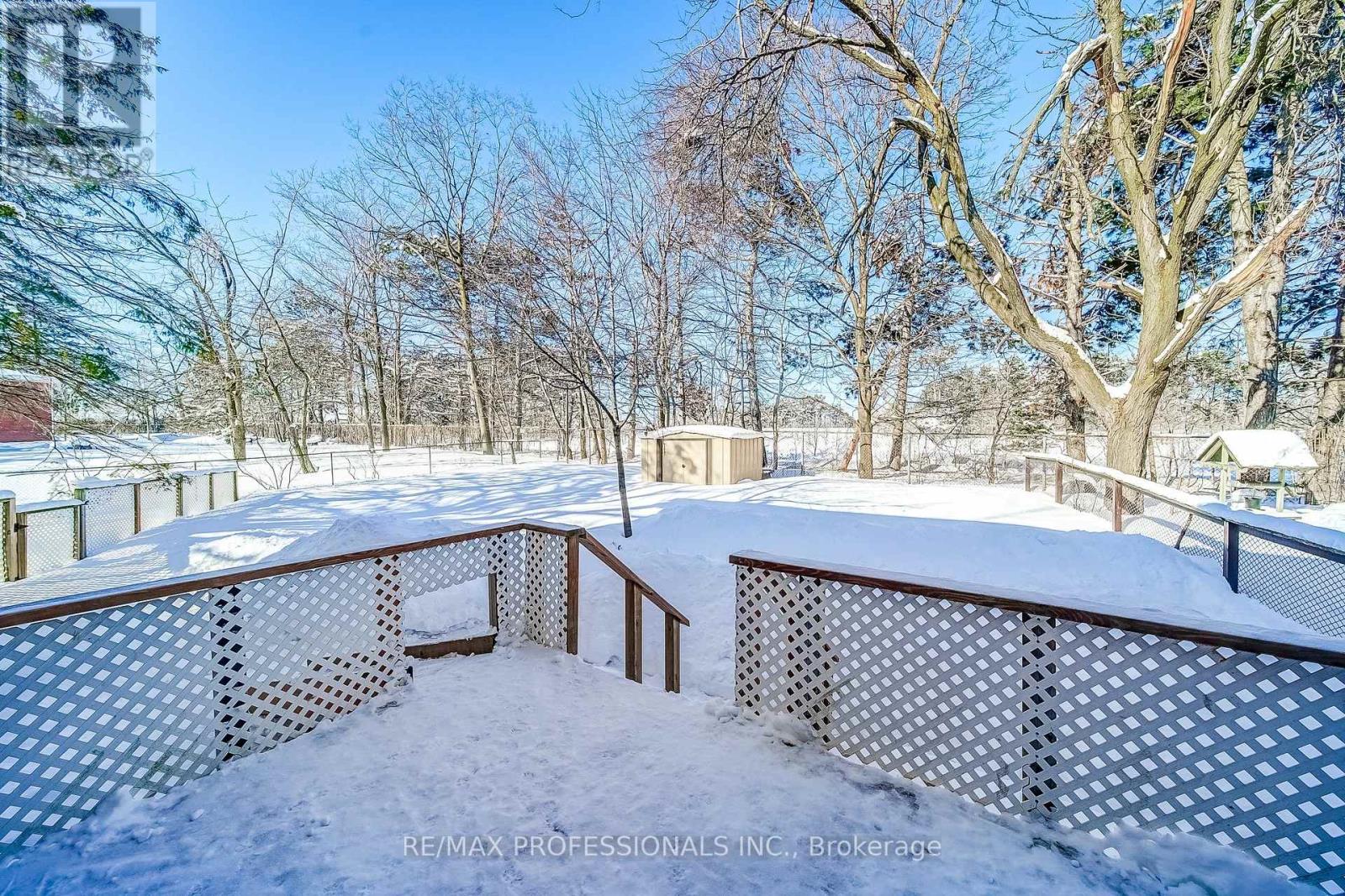 2 Agnes Street, Barrie, Ontario  L4M 2S2 - Photo 37 - S12747296