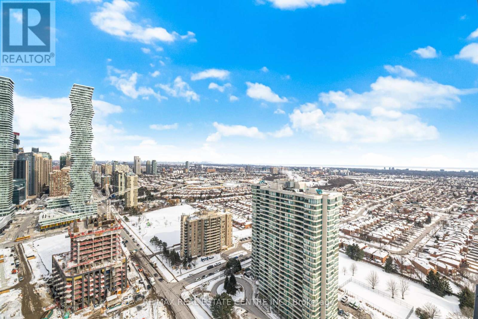 2910 - 3975 Grand Park Drive, Mississauga, Ontario  L5B 0K4 - Photo 37 - W12868166