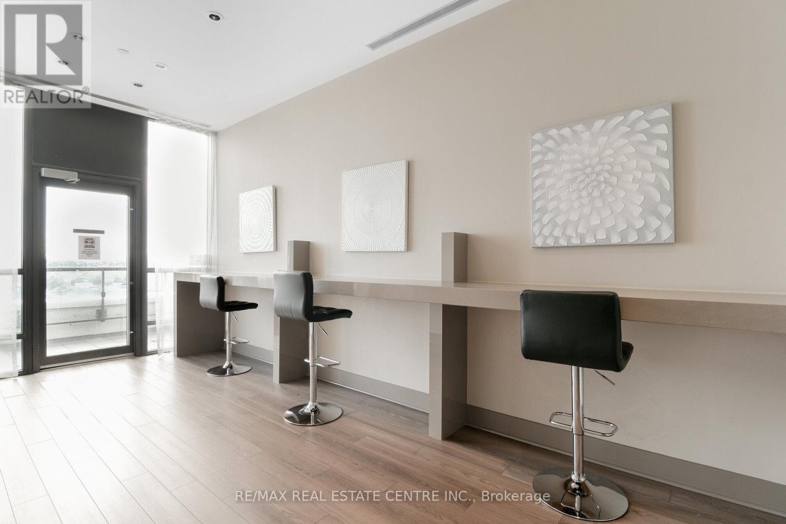 2910 - 3975 Grand Park Drive, Mississauga, Ontario  L5B 0K4 - Photo 38 - W12868166