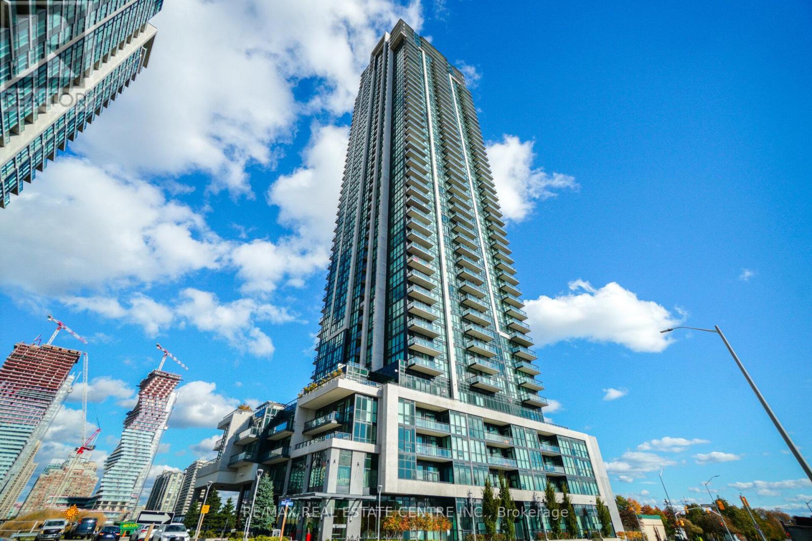 2910 - 3975 Grand Park Drive, Mississauga, Ontario  L5B 0K4 - Photo 2 - W12868166