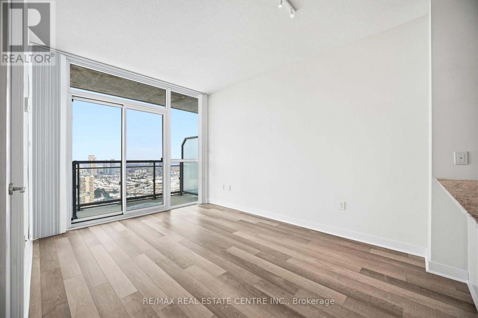 2910 - 3975 Grand Park Drive, Mississauga, Ontario  L5B 0K4 - Photo 20 - W12868166