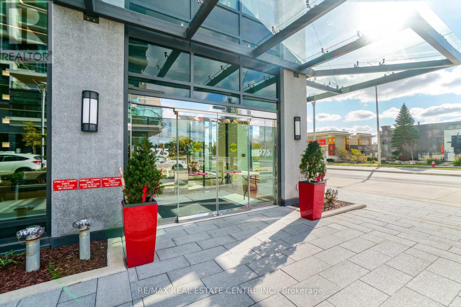 2910 - 3975 Grand Park Drive, Mississauga, Ontario  L5B 0K4 - Photo 4 - W12868166