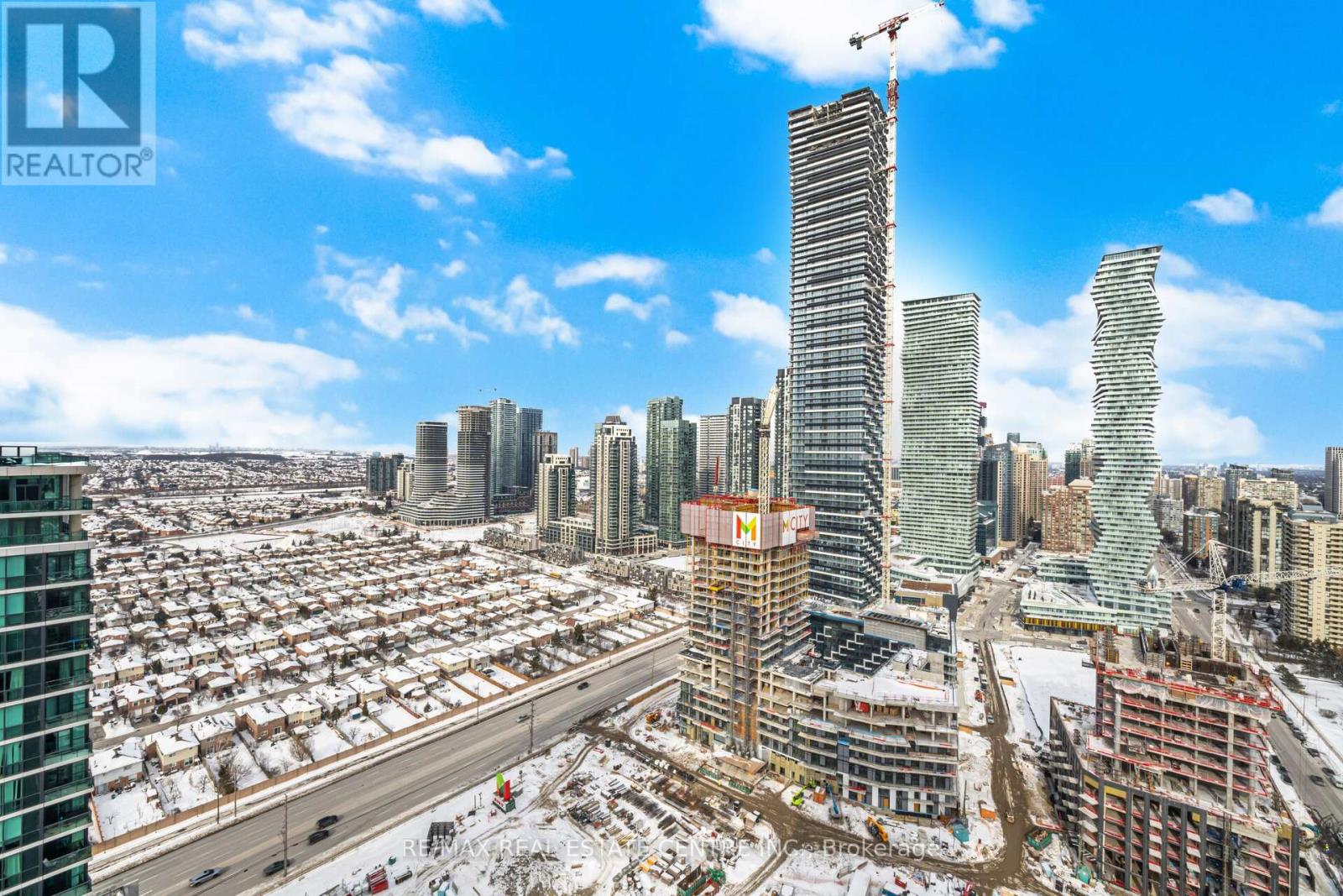 2910 - 3975 Grand Park Drive, Mississauga, Ontario  L5B 0K4 - Photo 36 - W12868166