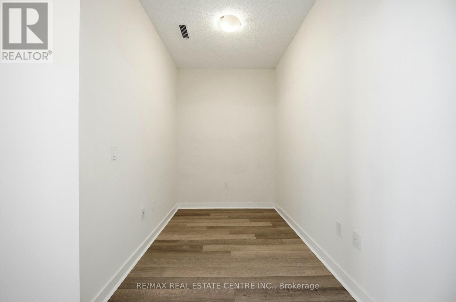 2910 - 3975 Grand Park Drive, Mississauga, Ontario  L5B 0K4 - Photo 29 - W12868166