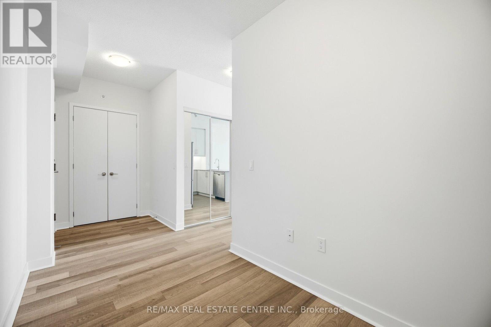 2910 - 3975 Grand Park Drive, Mississauga, Ontario  L5B 0K4 - Photo 30 - W12868166