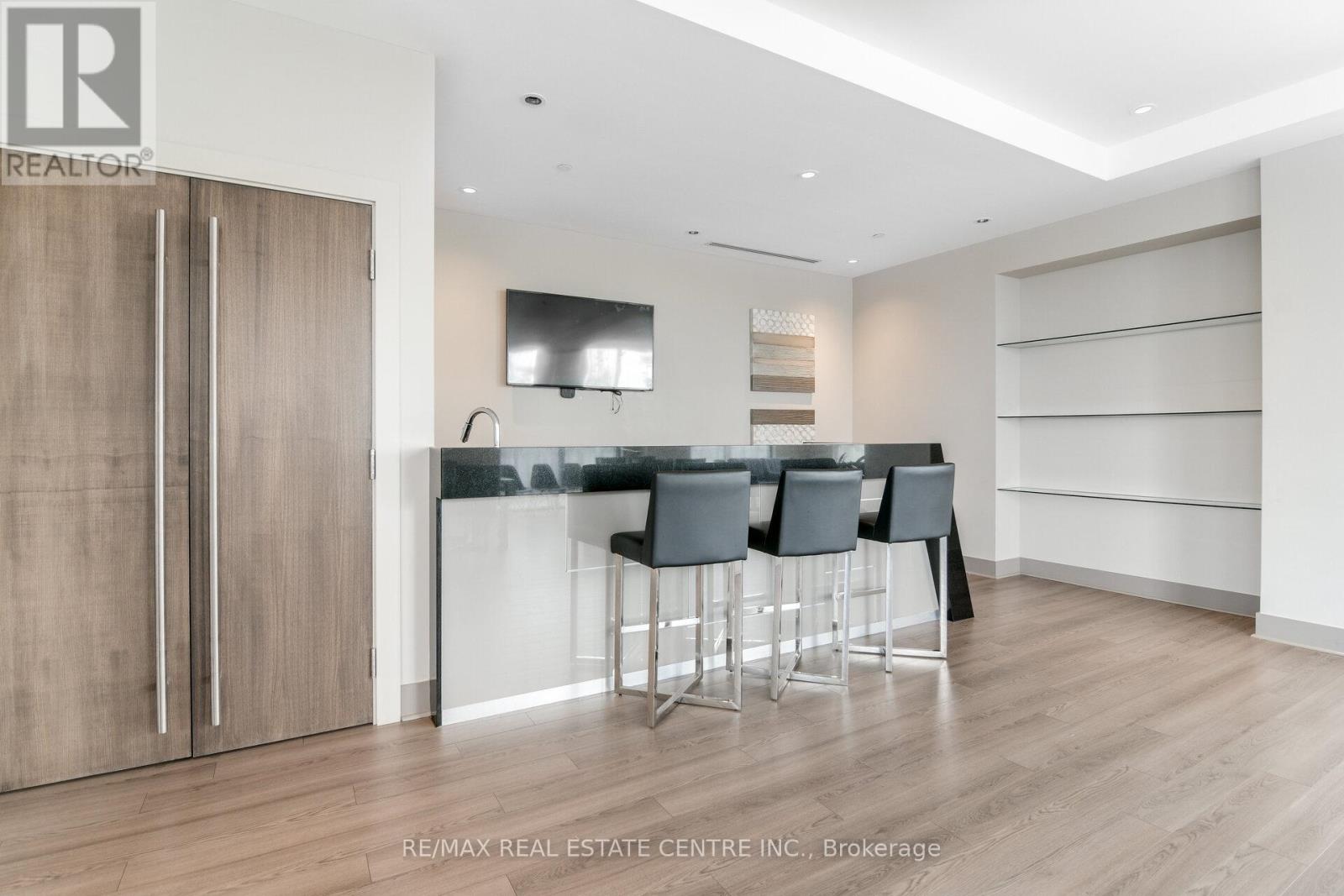 2910 - 3975 Grand Park Drive, Mississauga, Ontario  L5B 0K4 - Photo 42 - W12868166