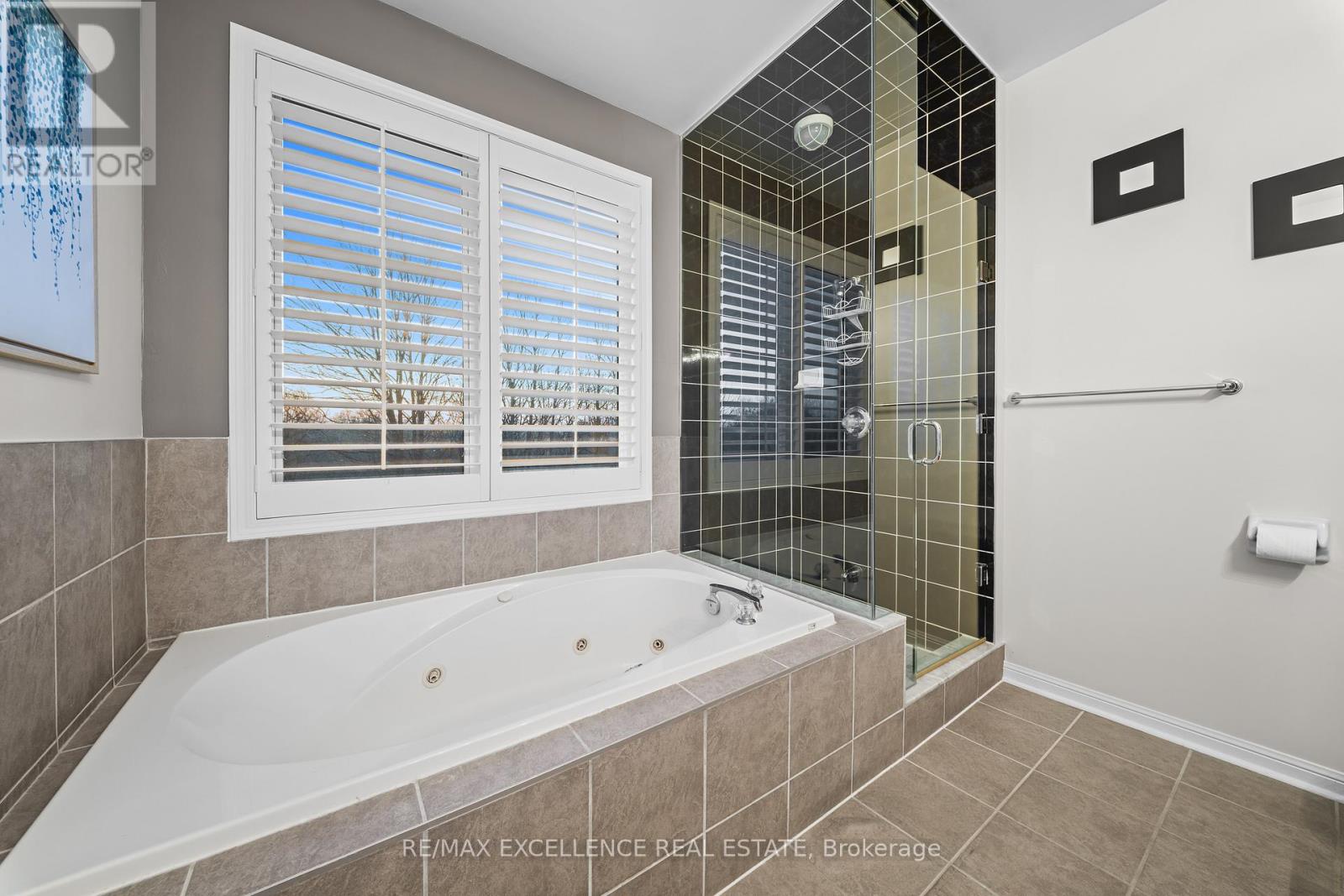 82 Bloomsbury Avenue, Brampton, Ontario  L6P 1S6 - Photo 24 - W12869574