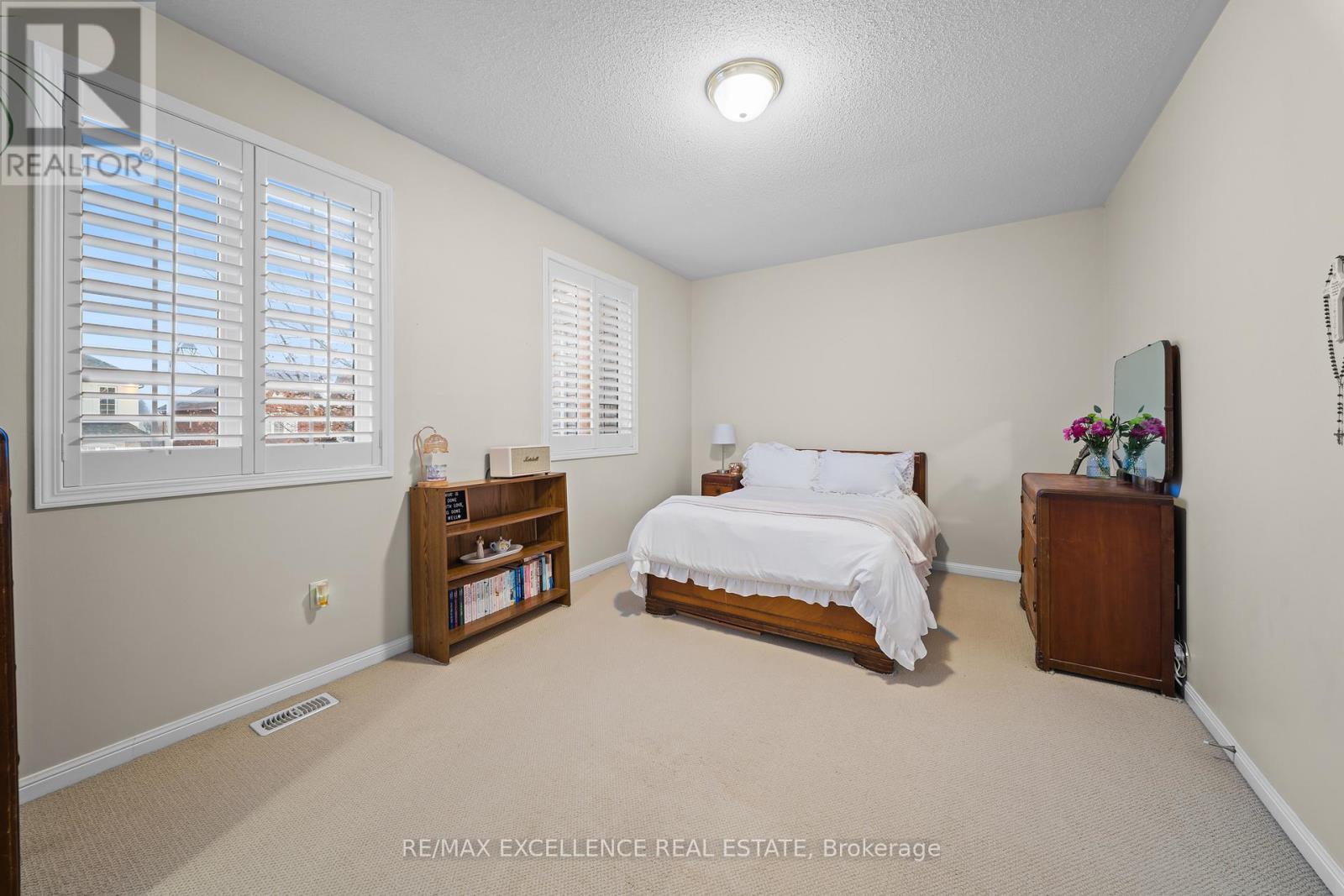 82 Bloomsbury Avenue, Brampton, Ontario  L6P 1S6 - Photo 25 - W12869574