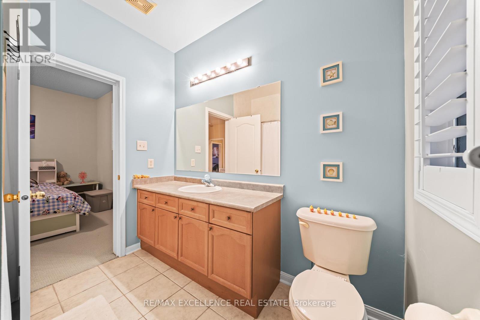 82 Bloomsbury Avenue, Brampton, Ontario  L6P 1S6 - Photo 28 - W12869574