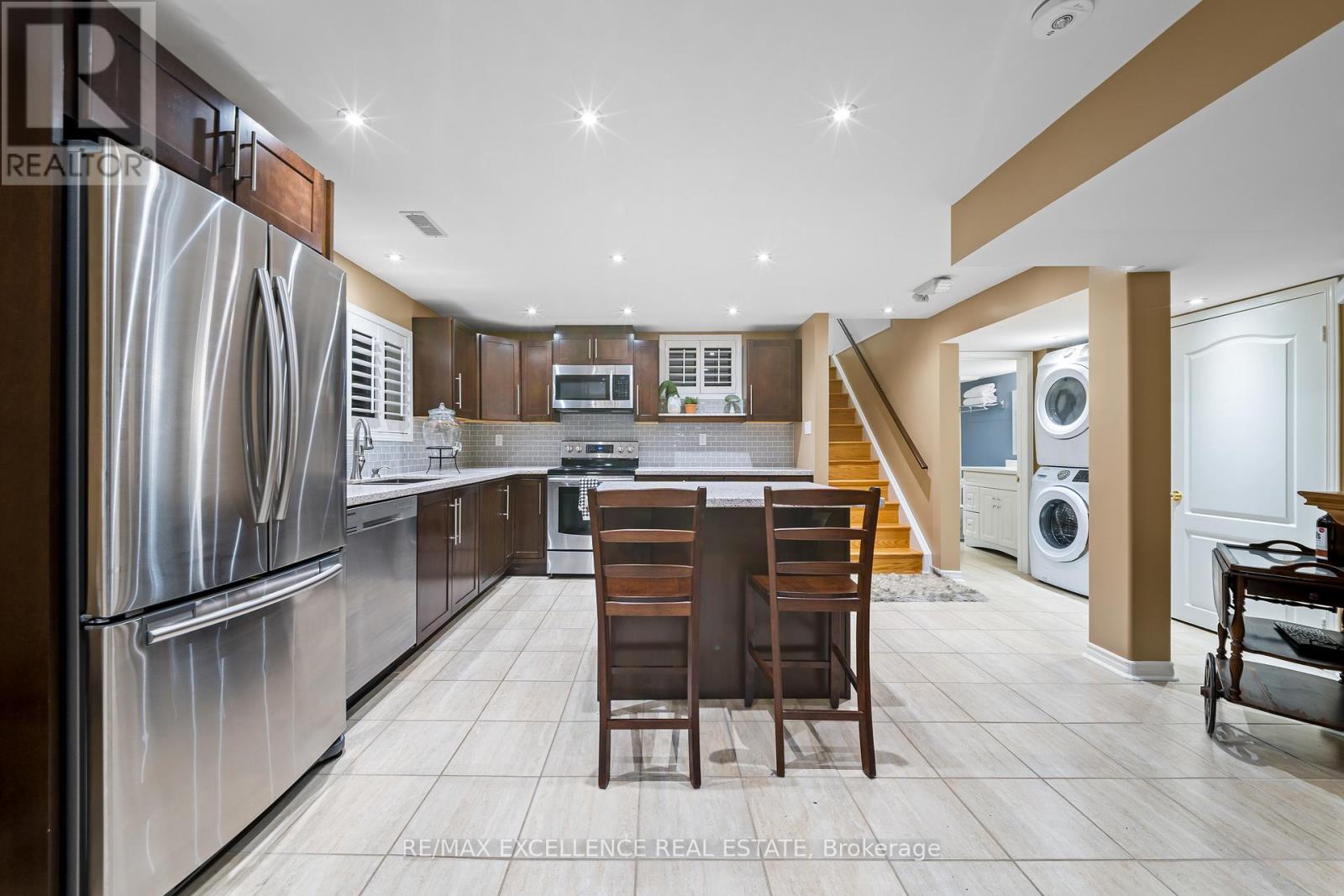 82 Bloomsbury Avenue, Brampton, Ontario  L6P 1S6 - Photo 37 - W12869574