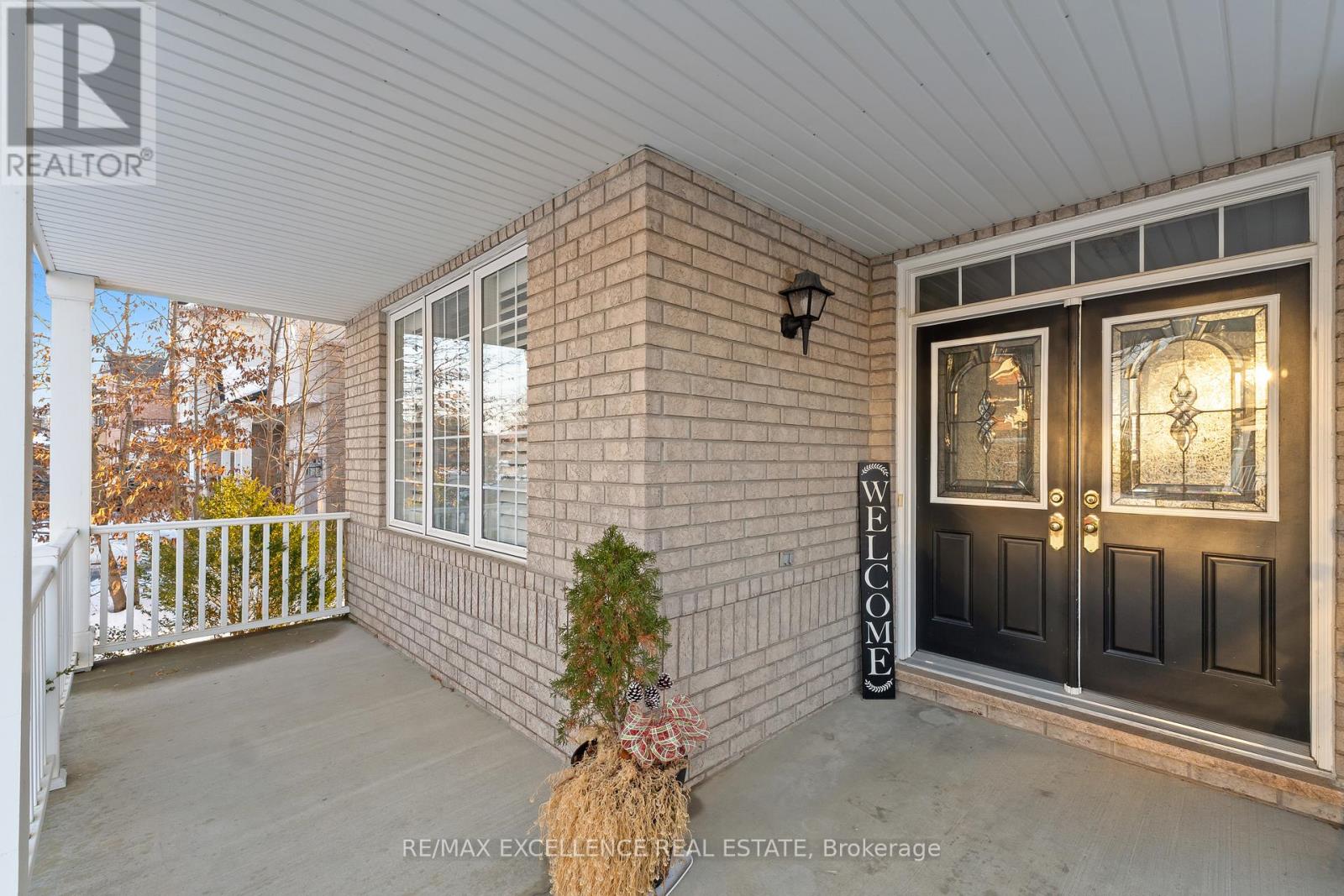 82 Bloomsbury Avenue, Brampton, Ontario  L6P 1S6 - Photo 6 - W12869574