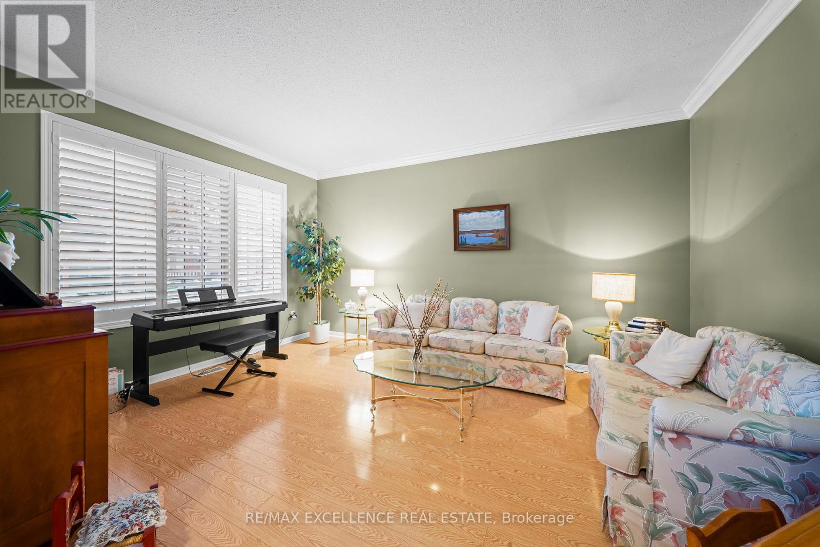 82 Bloomsbury Avenue, Brampton, Ontario  L6P 1S6 - Photo 7 - W12869574