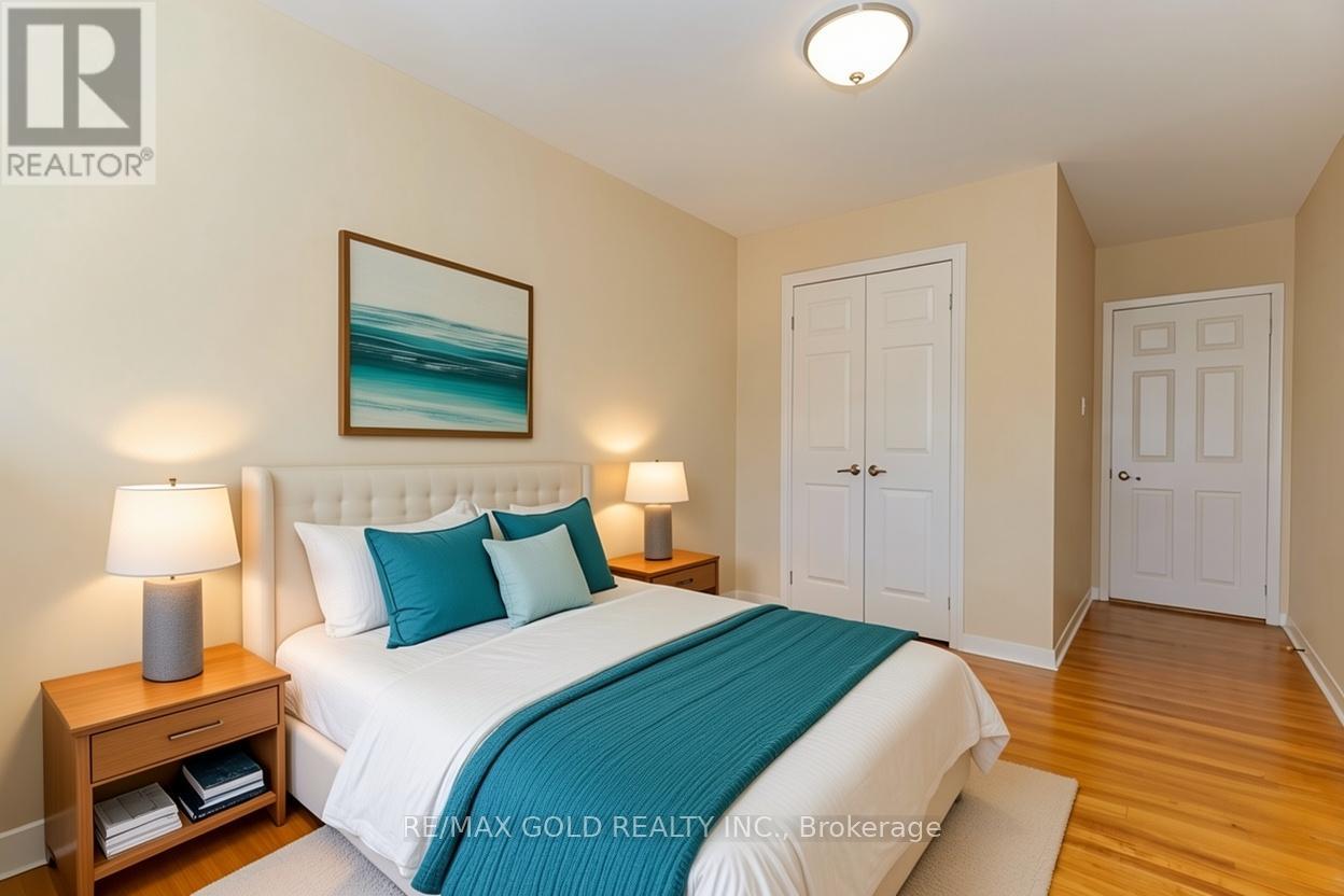 7158 Harwick Drive, Mississauga, Ontario  L4T 3A4 - Photo 32 - W12869586