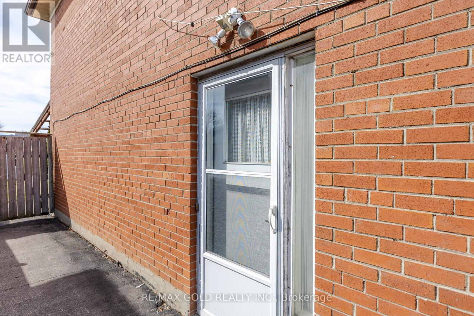 7158 Harwick Drive, Mississauga, Ontario  L4T 3A4 - Photo 42 - W12869586