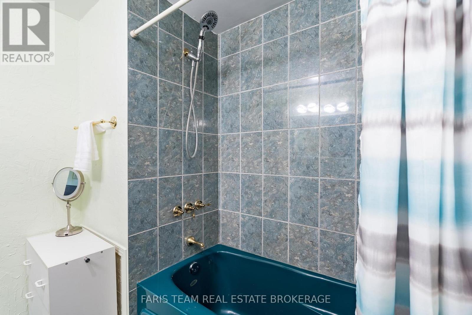 18 - 2075 Asta Drive, Mississauga, Ontario  L5A 2T5 - Photo 31 - W12869622