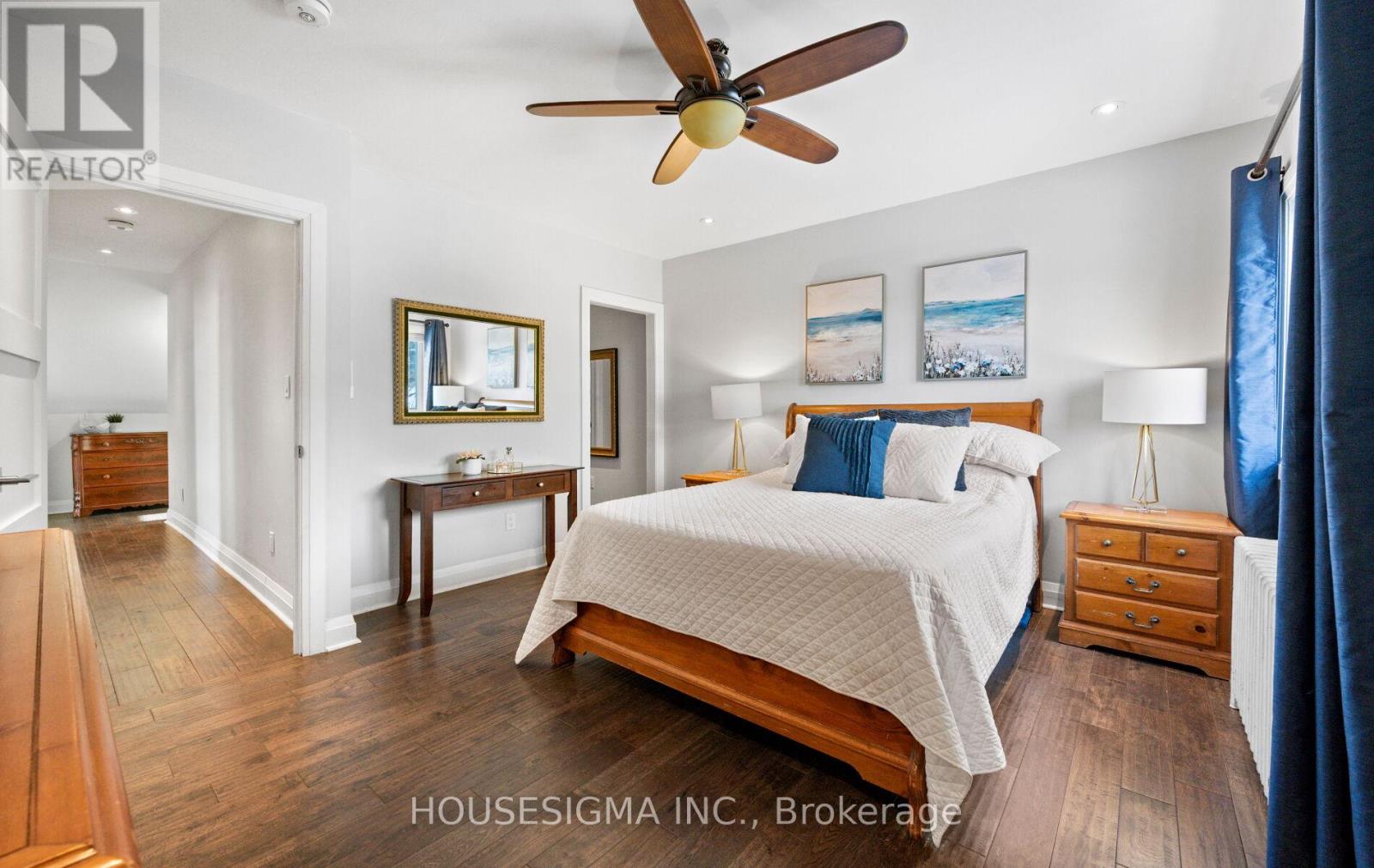 4 Parker Avenue, Toronto, Ontario  M8Z 4L5 - Photo 21 - W12869668