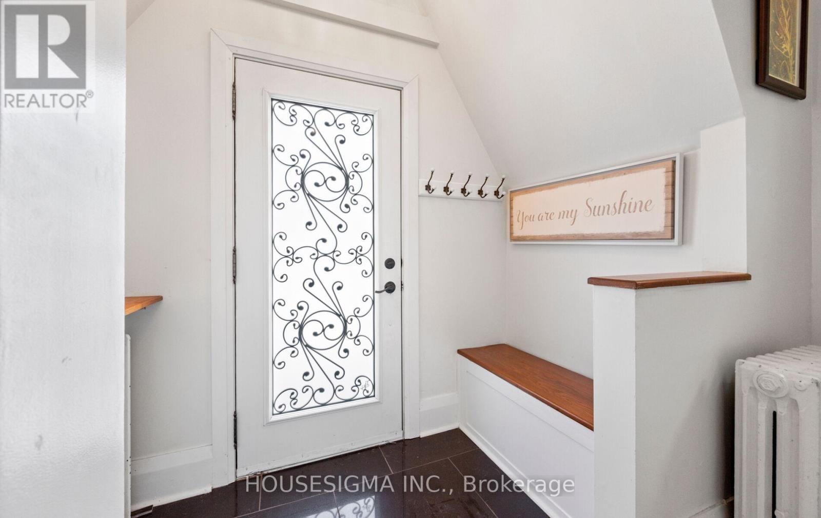 4 Parker Avenue, Toronto, Ontario  M8Z 4L5 - Photo 4 - W12869668