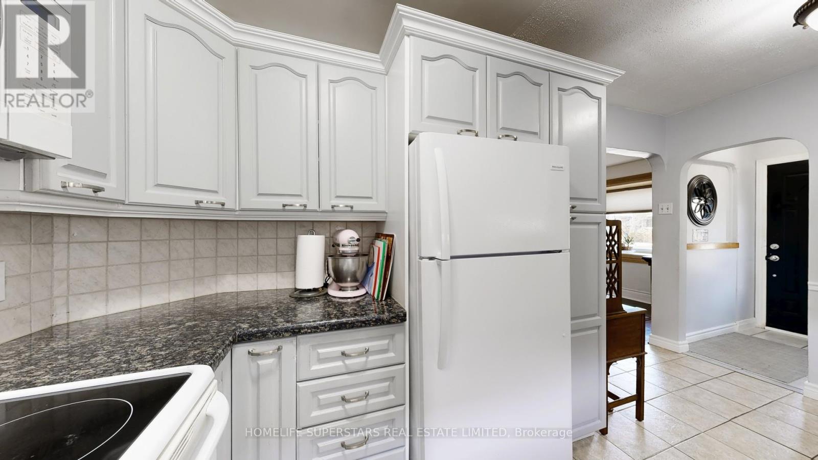 59 Albani Street, Toronto, Ontario  M8V 1X3 - Photo 17 - W12869702